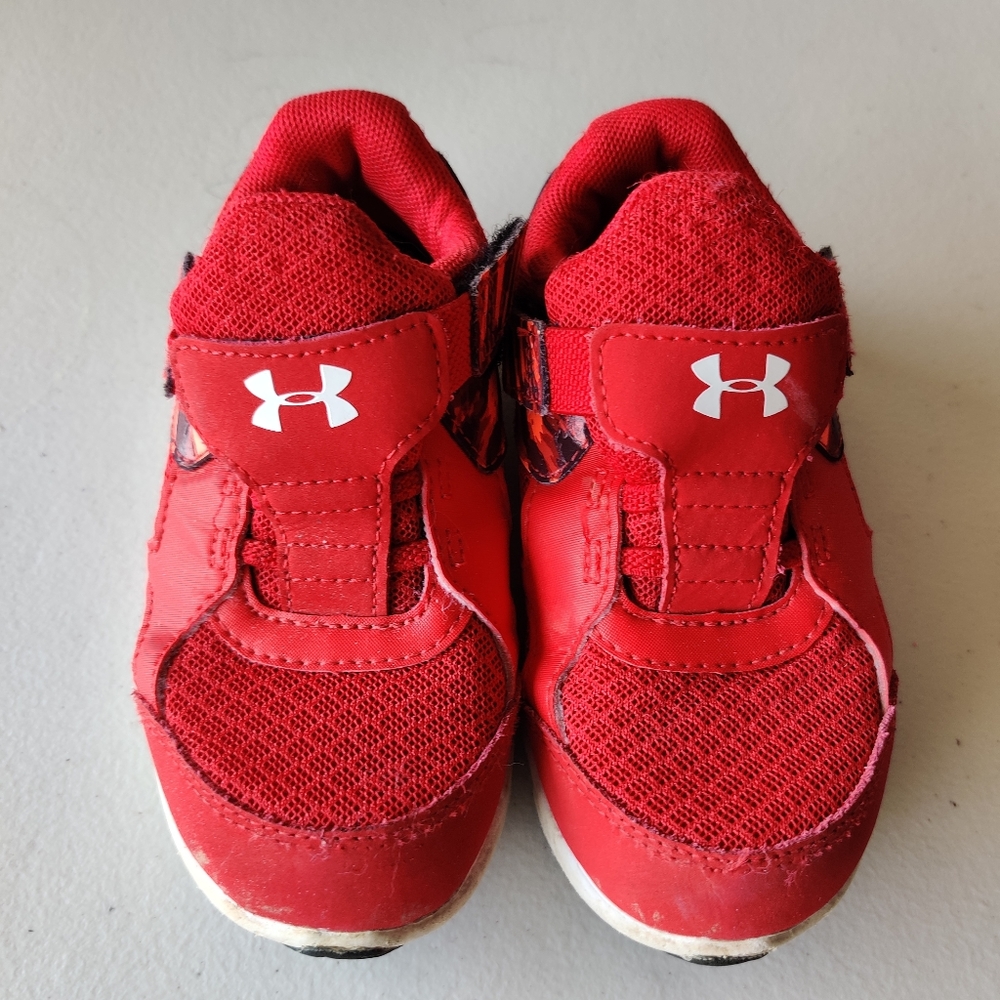 SOLD Boys Under Armour Sneakers